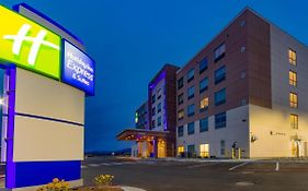 Holiday Inn Express & Suites - Harrisonburg University Area , An Ihg Hotel