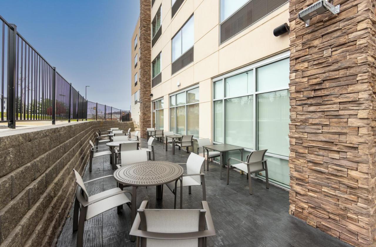 Holiday Inn Express & Suites - Harrisonburg University Area By Ihg Exterior photo